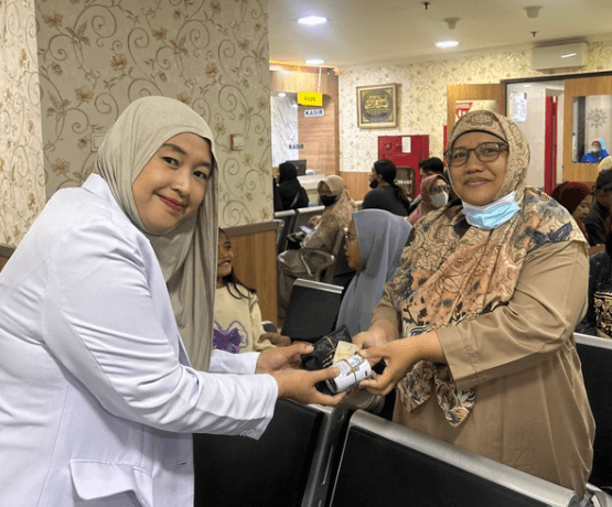 Penyuluhan Cancer & Stem Cell oleh dr. Julia